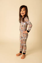 Load image into Gallery viewer, Round Up Gang Pajamas